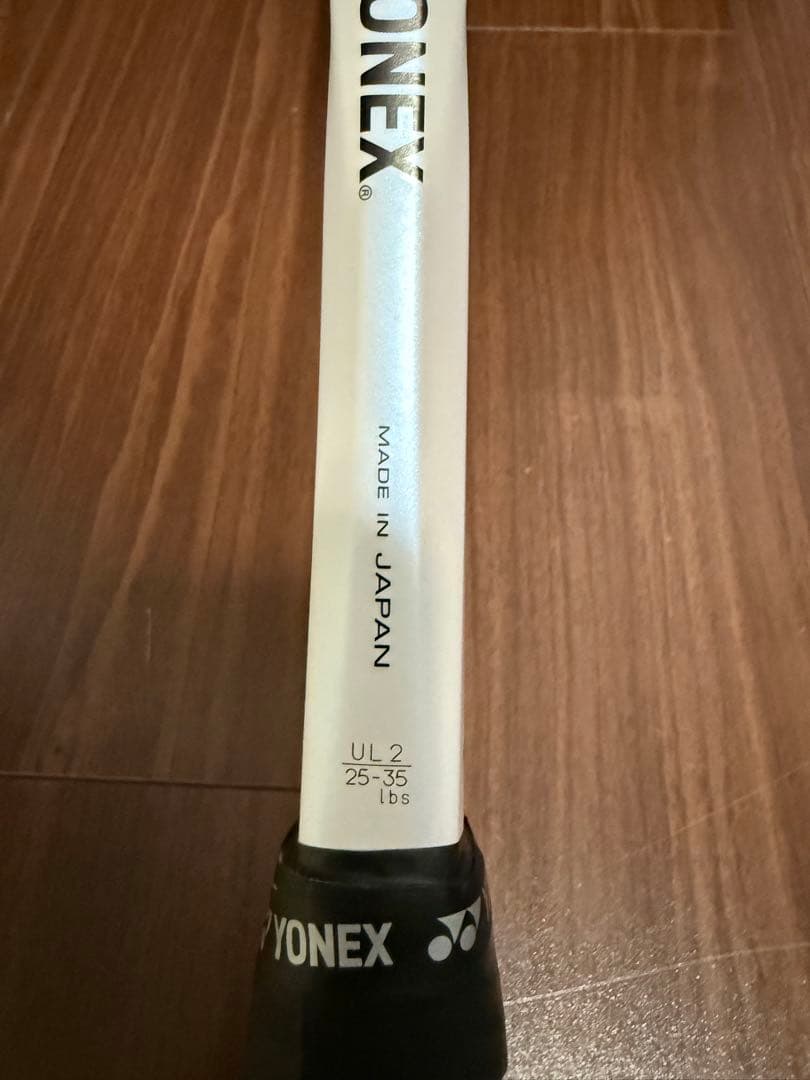 ⭐︎お値下げ中⭐︎YONEX VOLTRAGE テニスラケット UL2