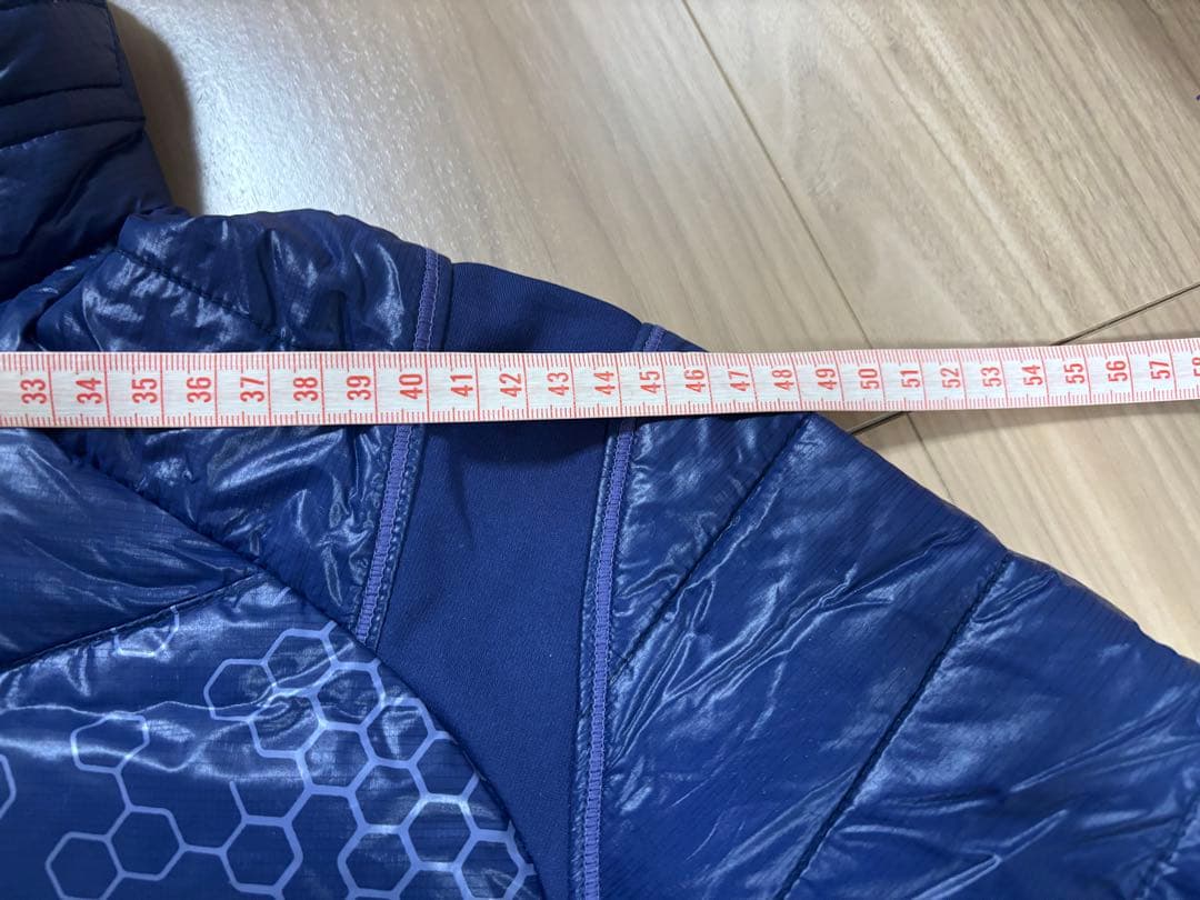 ★送料無料・美品★お洒落　デサント　ハイブリッドダウン　SAJ デモ　技術選