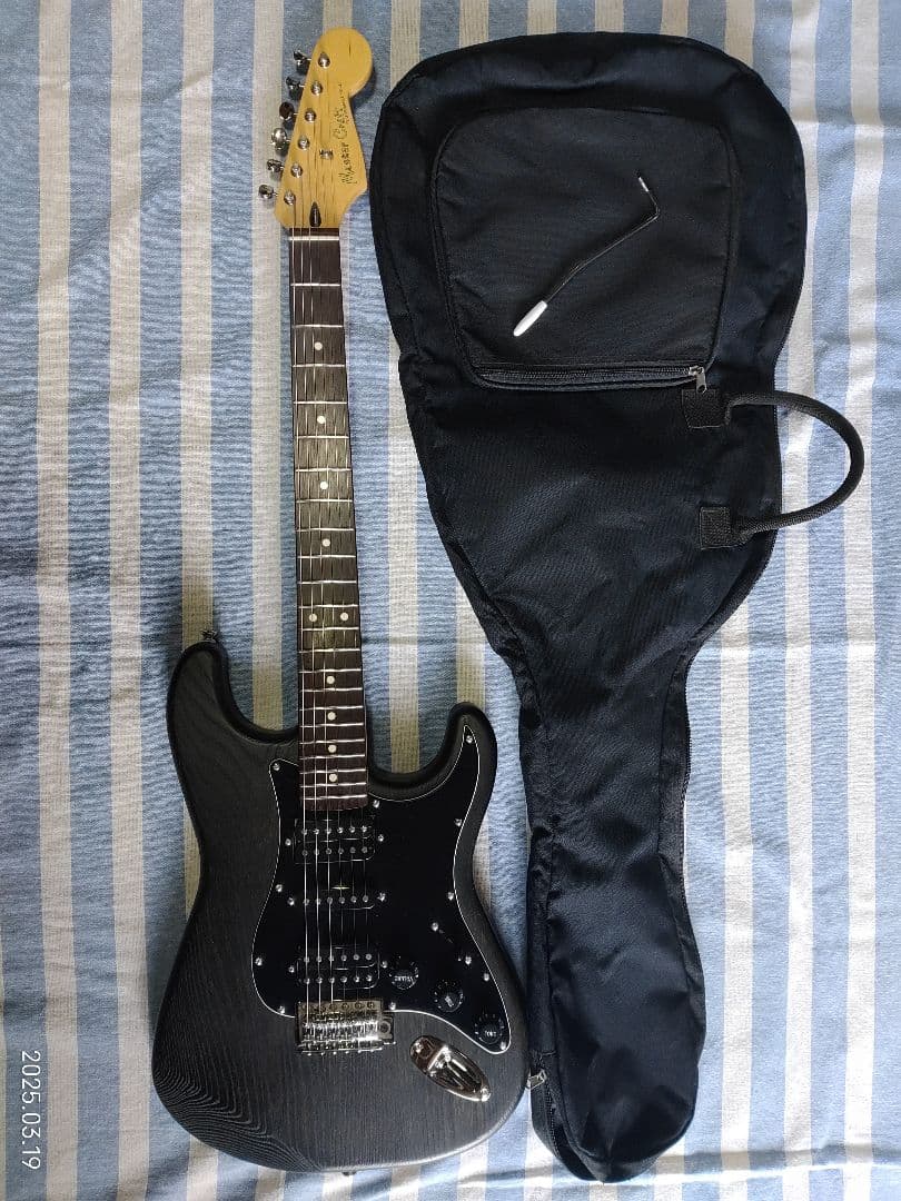 希少Master Craft ・パフォーマンスシリーズ・ストラトHSH美品