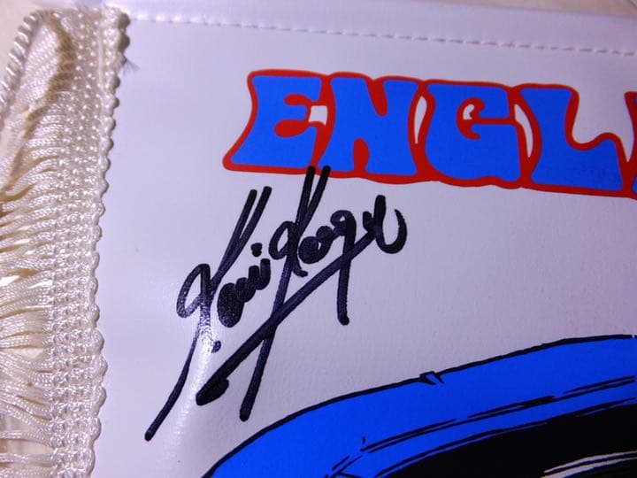 サッカー イングランド代表チーム ペナント ケビンキーガン直筆サイン入り