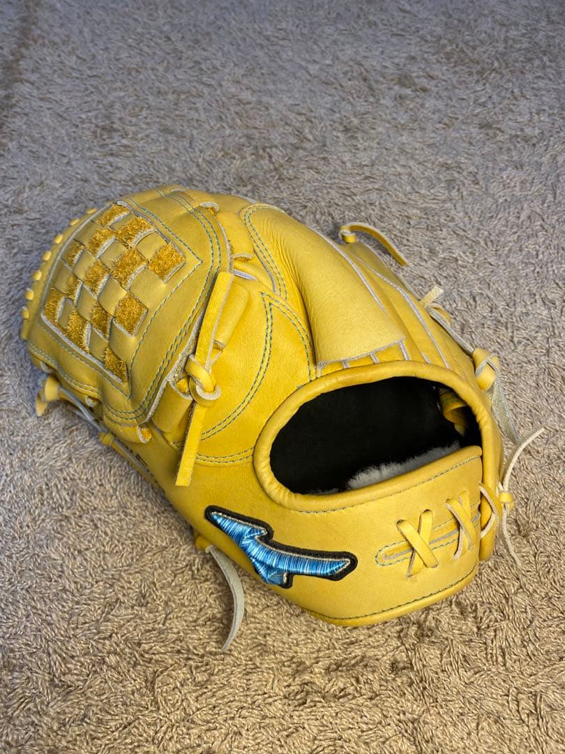 【美品】限定カラー 黄色 ミズノ グローバルエリート 硬式 投手用 左 グローブ