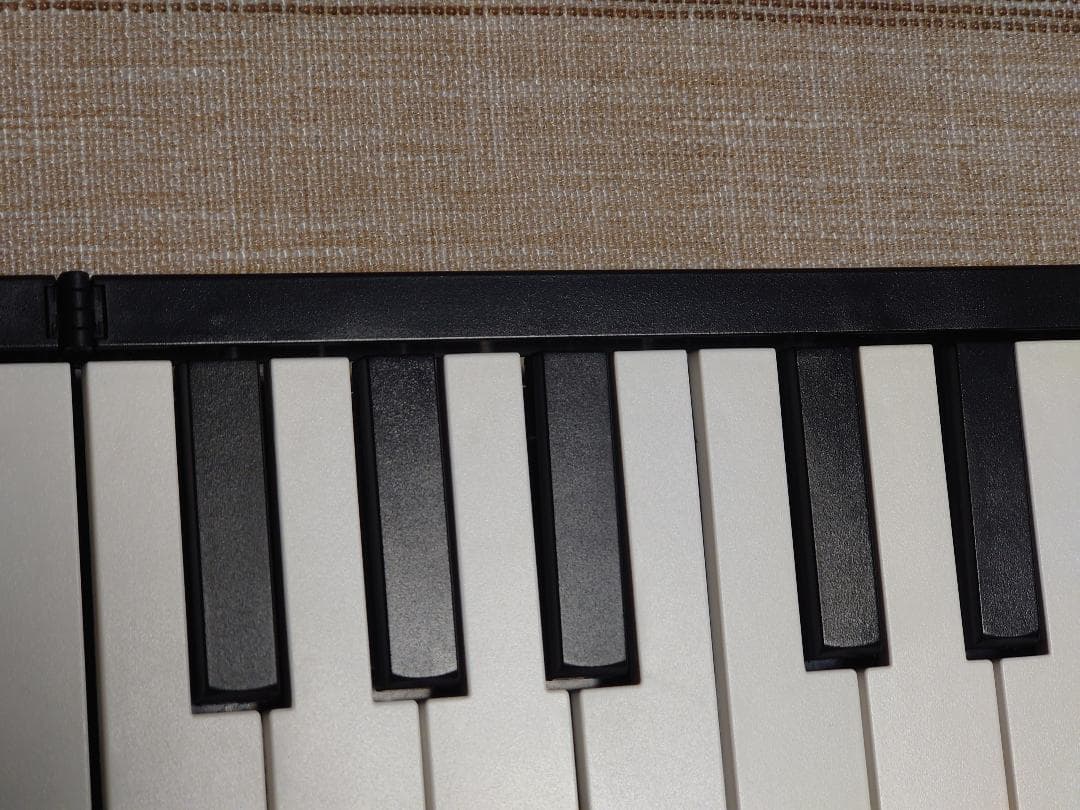 【美品】TAHORN 61鍵電子キーボード(オリピア88折り畳み式・充電式)