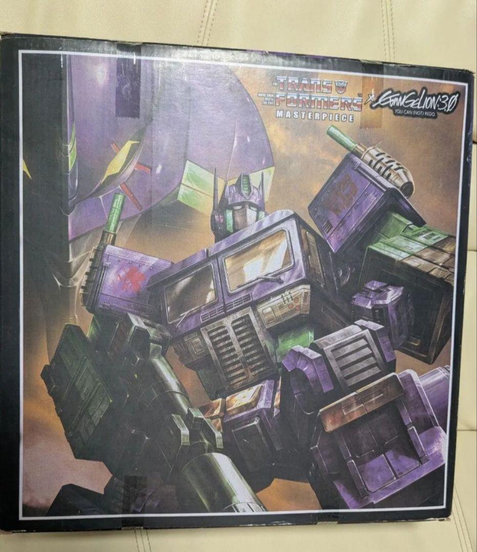 トランスフォーマー　マスターピース　MP-10 コンボイ モード エヴァ