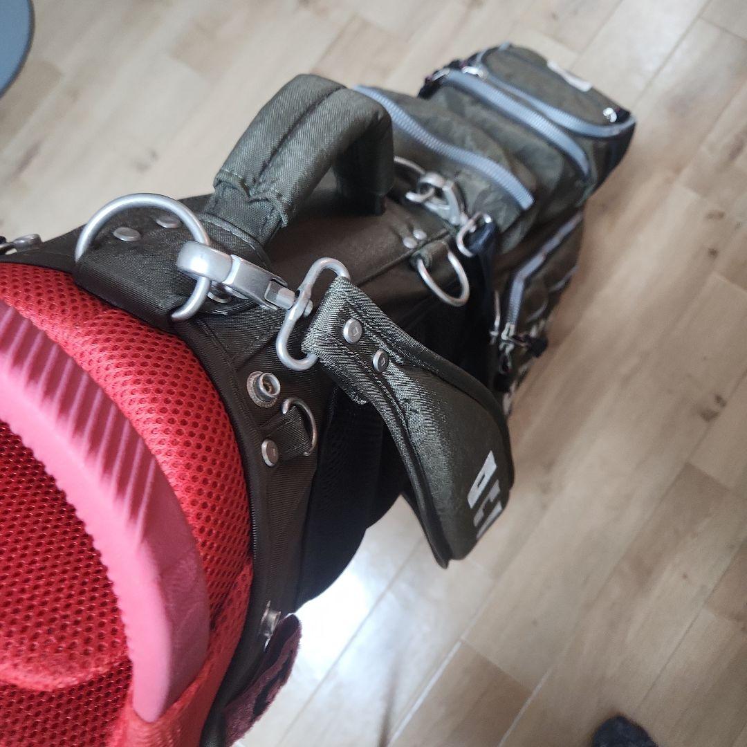 値下げしました！/グローブライド/ONOFF スタンド式キャディバッグ