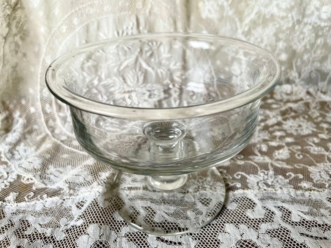 19世紀手吹きガラスの脚付コンフィチュールグラス　フランスアンティーク　クープ