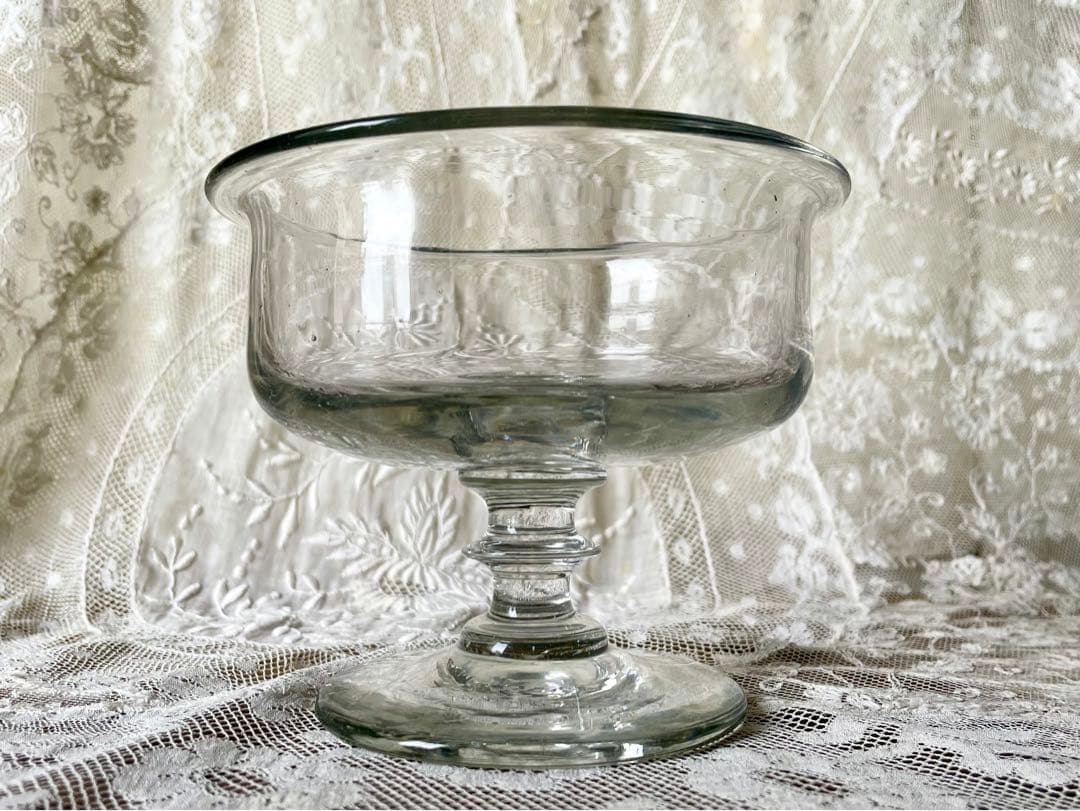 19世紀手吹きガラスの脚付コンフィチュールグラス　フランスアンティーク　クープ