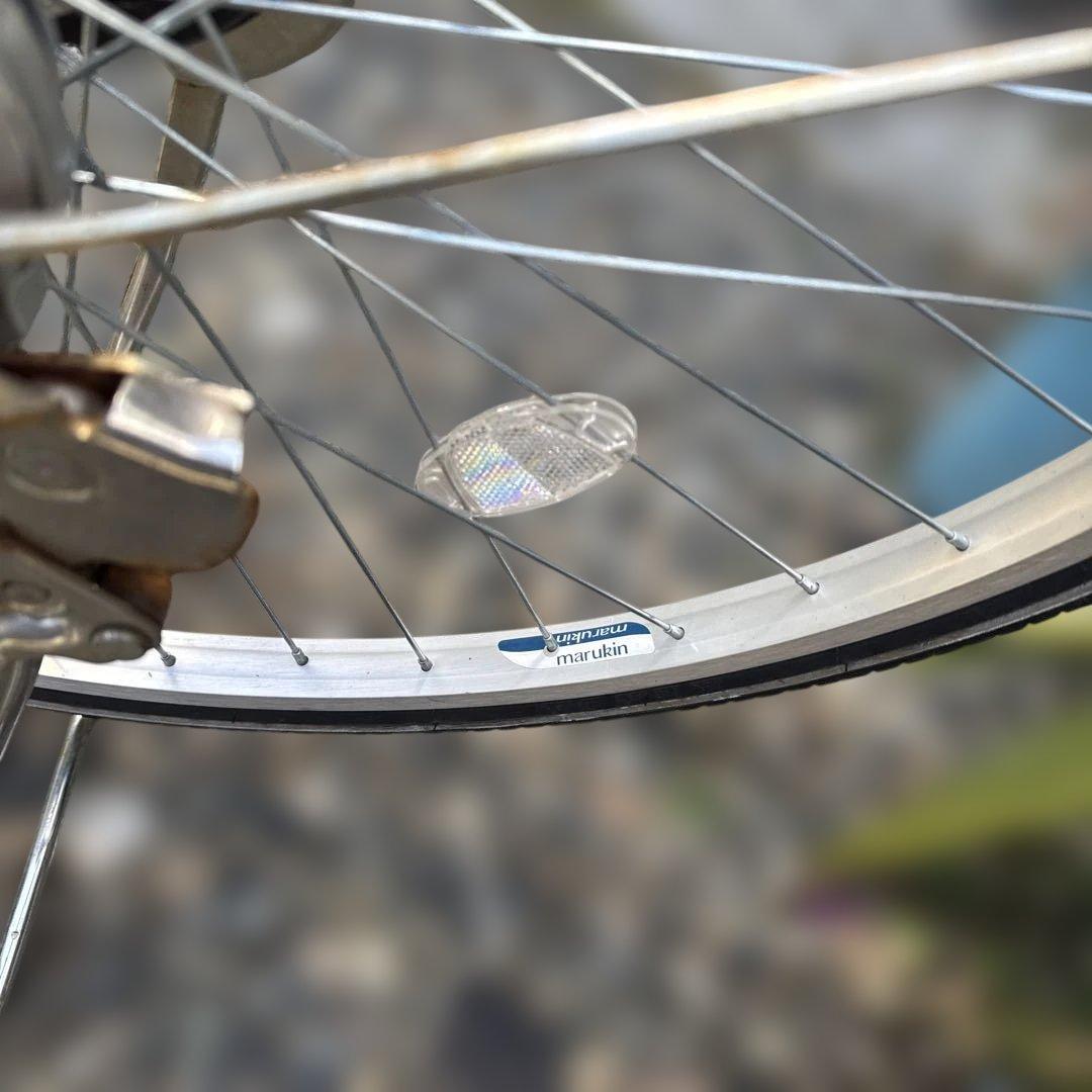 シティサイクル ベージュ 前面バスケット付き　マルキン　3段ギア付き