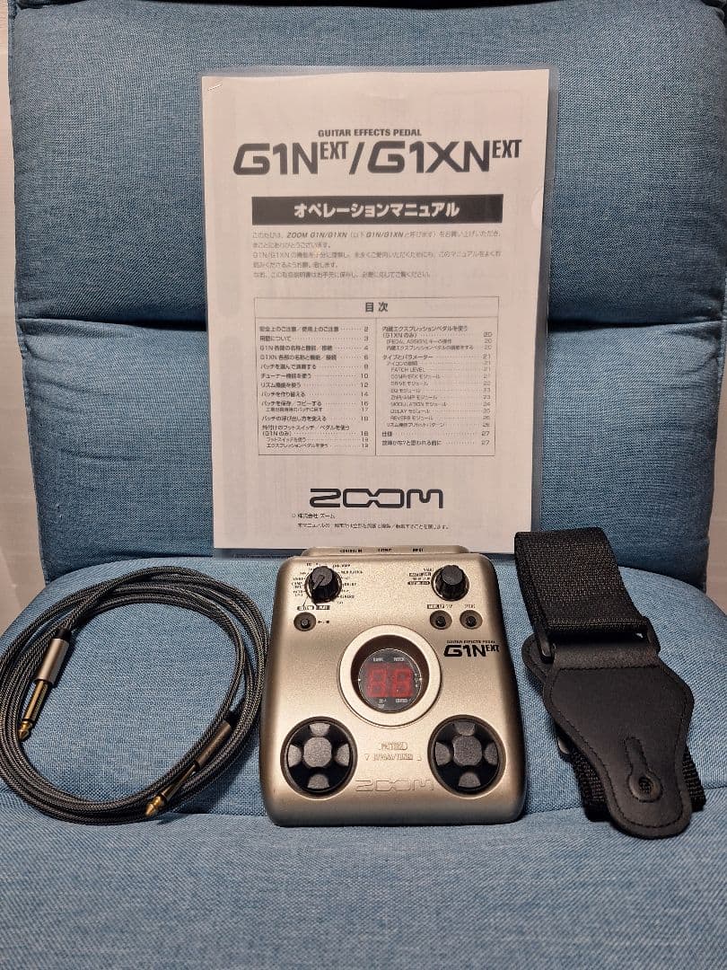 【ほぼ美品】エレキギター （調整済）自分が欲しいと思う内容で構成した初心者セット