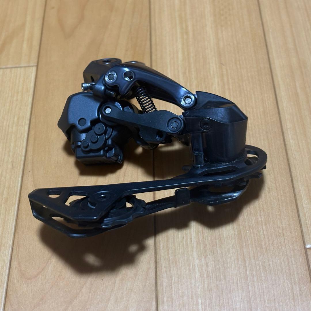 シマノ RD-R8050 電動リアディレイラー 11s