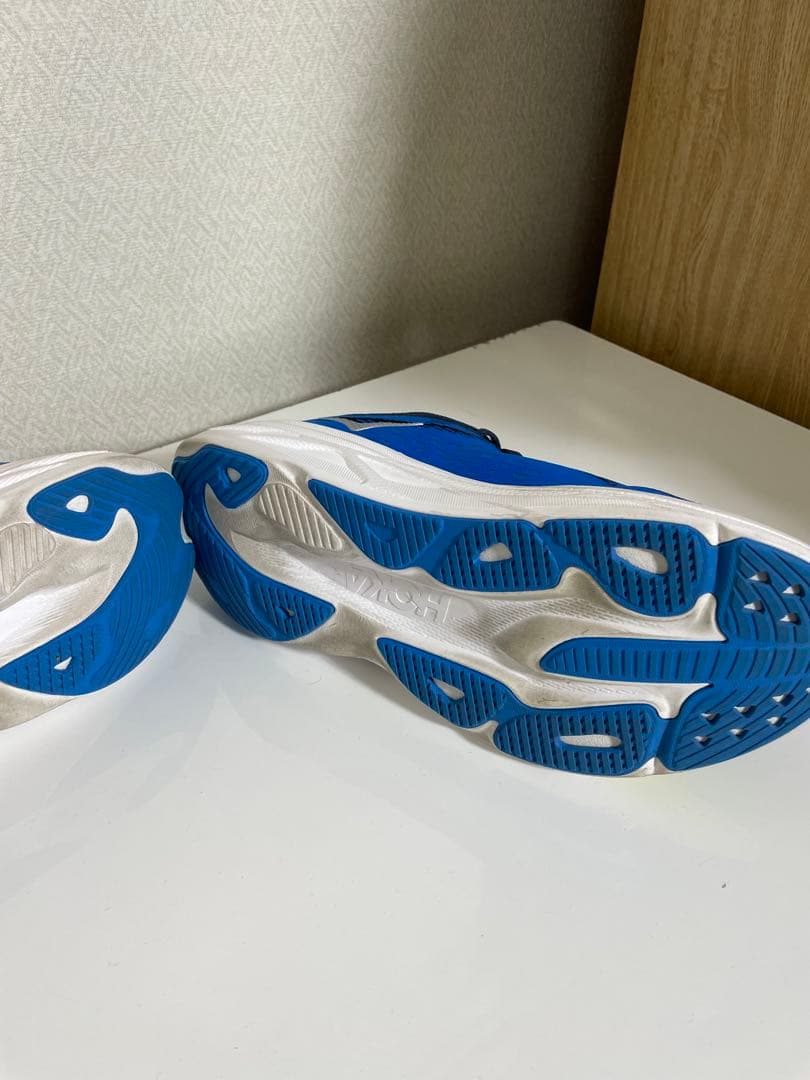 HOKA ホカ　SKYFLOW ブルー　サイズ28．0