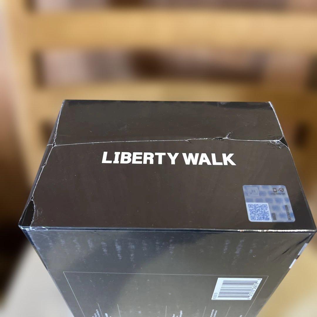 JADA 1/24 ジェットファイター リバティウォークコルベットC8