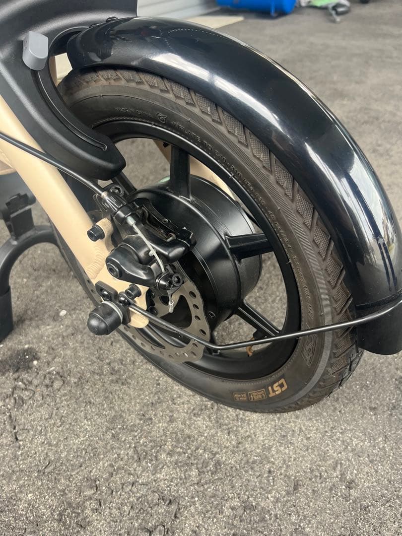 glafit NFR-01 Pro 走行少64km 引き取り限定