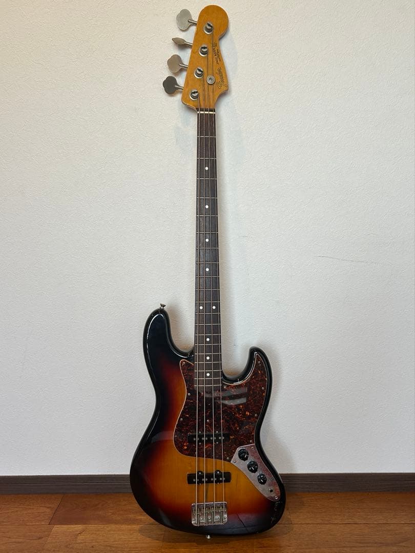 Fender JAZZ BASS エレキベース
