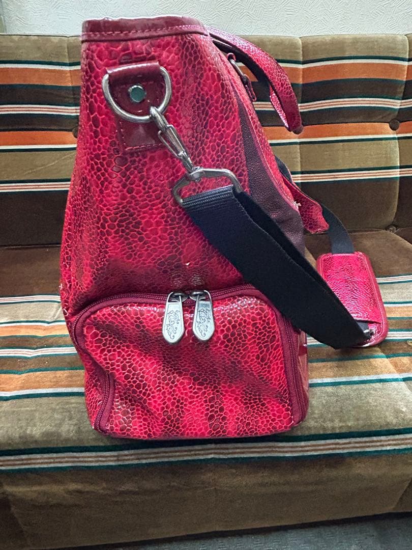 ダンスウィズドラゴン　ボストンバックショルダー付レッド