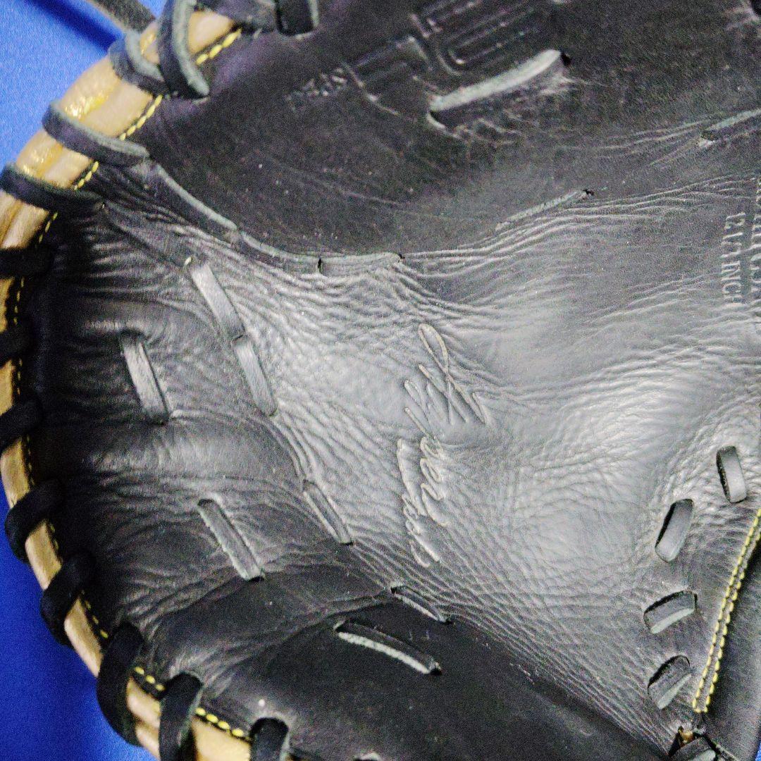 ローリングス軟式ファーストミット　黒✕ゴールド