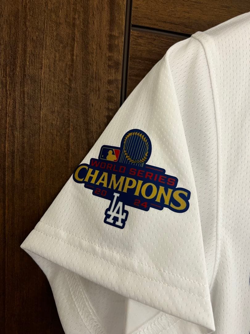 ドジャース ゴールドコレクションユニフォーム 大谷翔平 サイズYthS 子供用