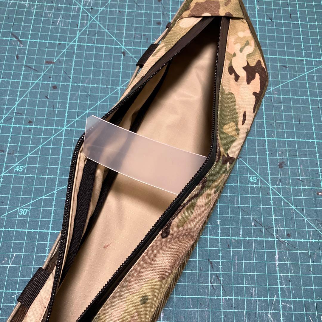 ハンドメイドフレームバッグ　X-PAC マルチカム/トロピック43cm