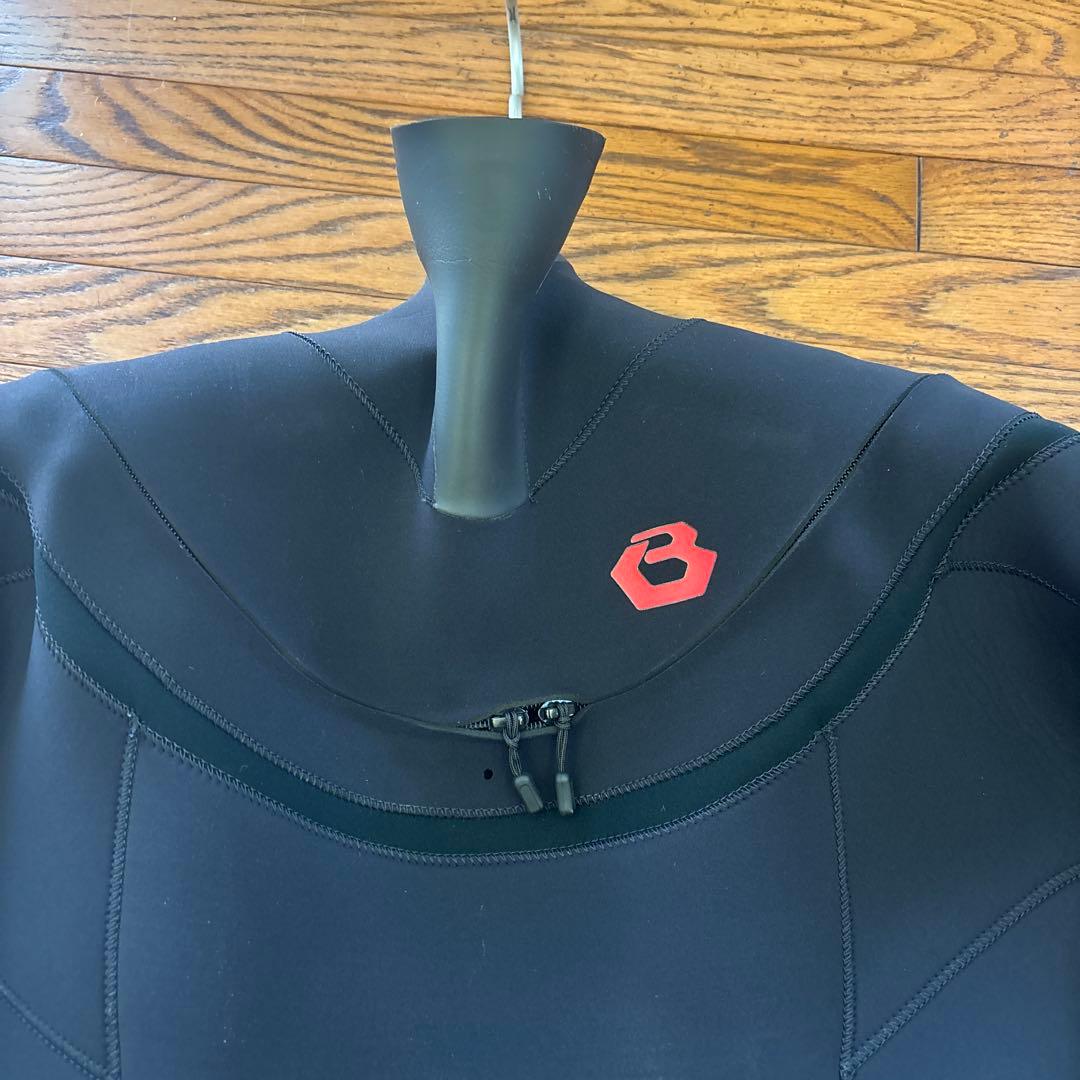 BEWET ブラック セミドライスーツ