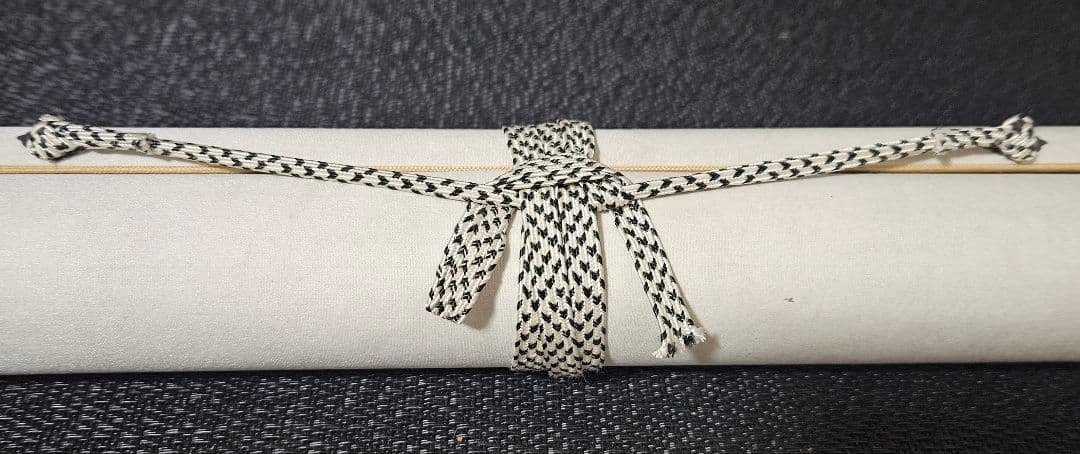 【工藝品】小川芋銭 筆　紙本　水墨画　 河童の図　かっぱの図　掛け軸　軸装