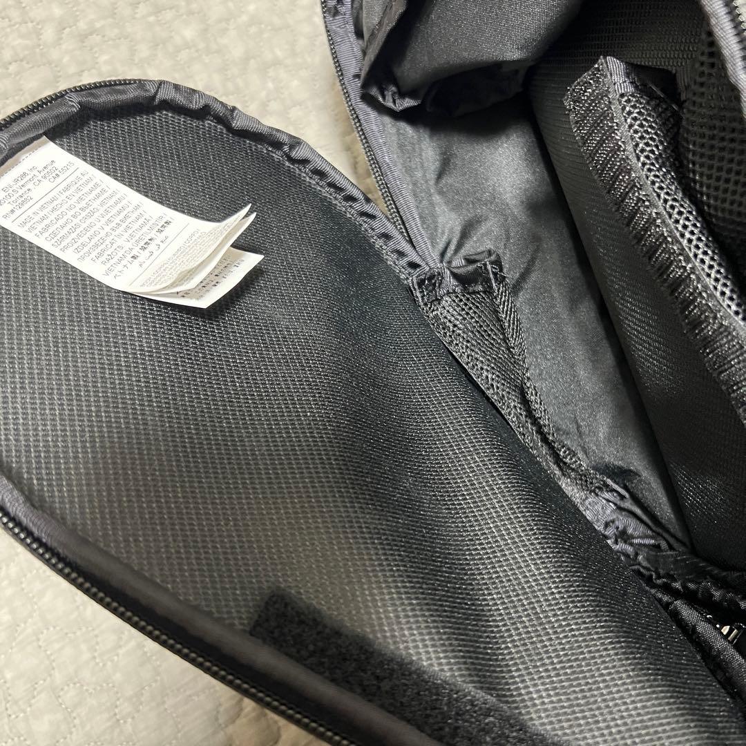 本体超美品Nike スタンドキャディバッグ ※フードだけ小さい穴有り