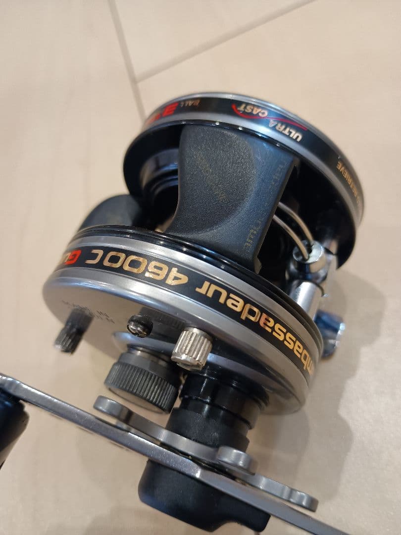 AbuGarcia ambassadeur 4600C　予備ハンドル付き