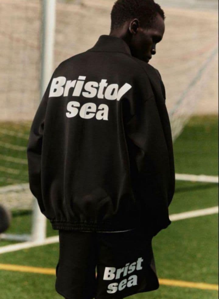 【新品同様】FCRB×ウィンダンシー黒ショートパンツ SEA ハーフパンツ