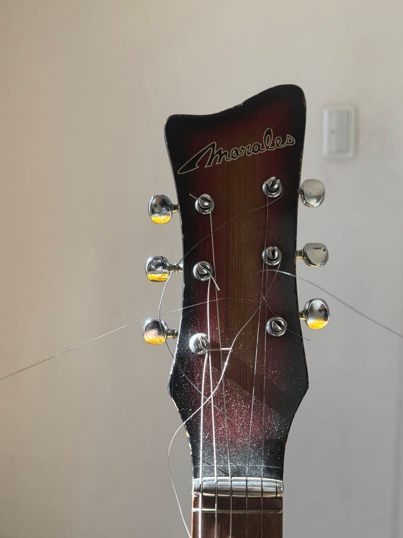 エレキギター　モズライト　モラレス ビンテージ　ビザール　ハードケース付き