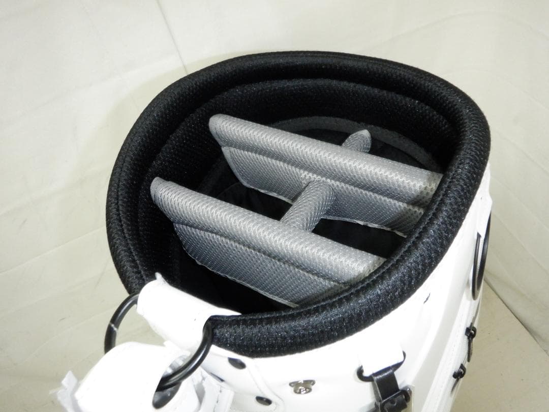 未使用★PRGR★プロギア★9.0型★軽量★ベーシック★スタッフ(WH)