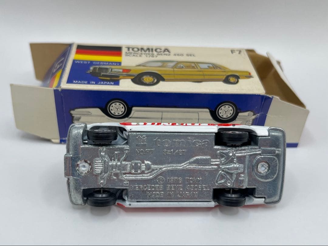 トミカ 日本製 青箱 F7 メルセデス ベンツ 450SEL グループAフェア