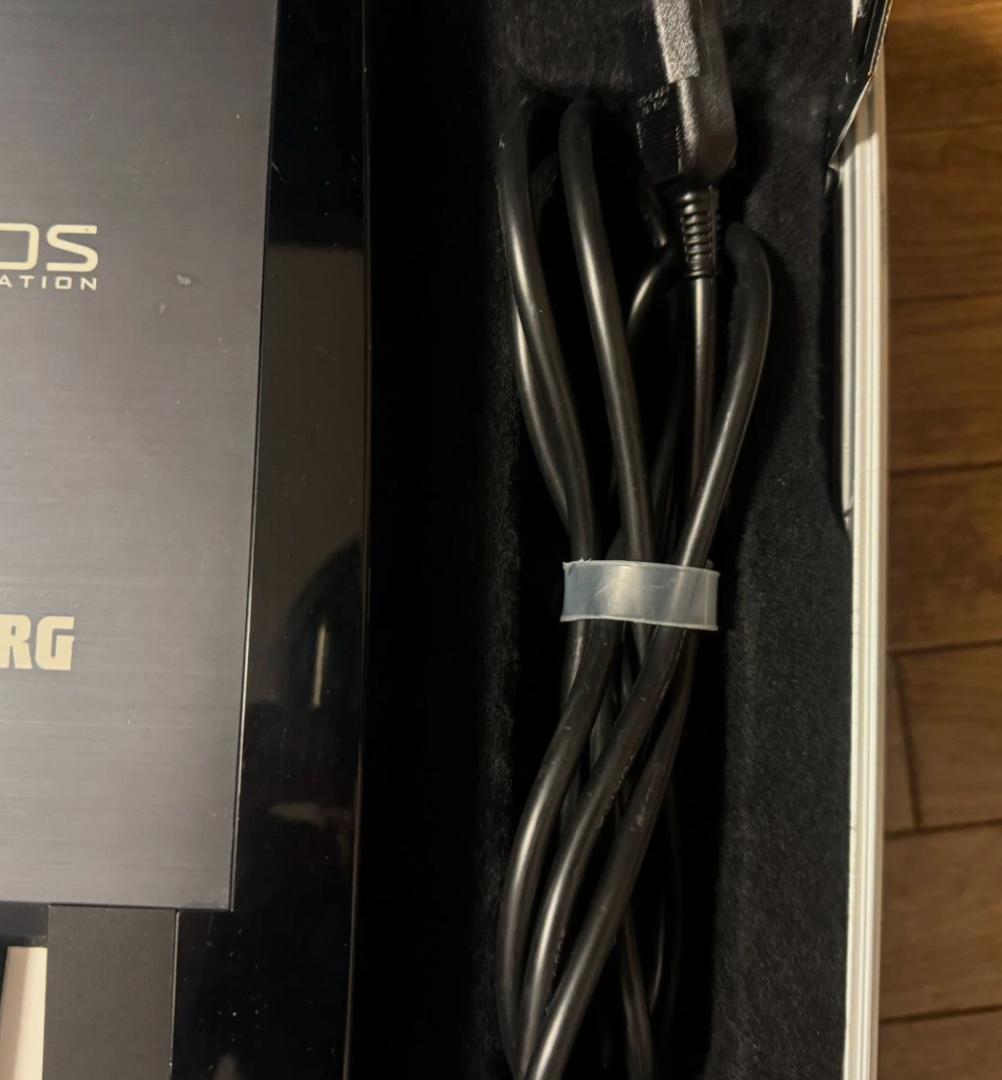 KORG KRONOS 73鍵 ハードケース付き