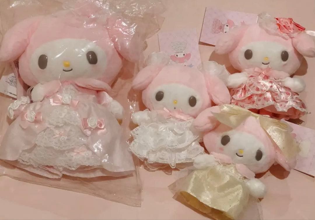 レディマイメロディ ぬいぐるみ風ショルダーバッグとマスコットホルダー セット