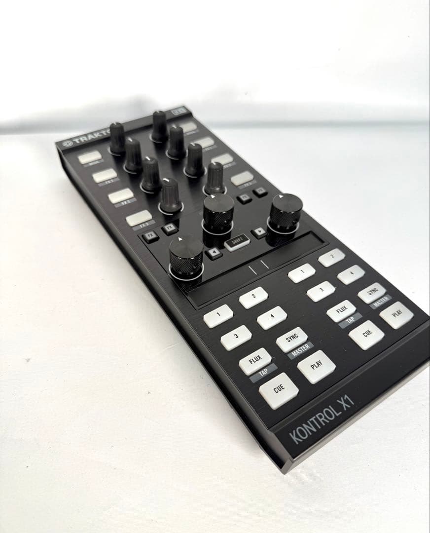 NI TRAKTOR Kontrol X1 MK2 美品