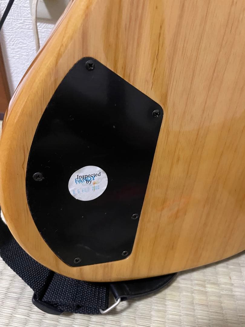 G&L L-2000 トリヴュート Mod