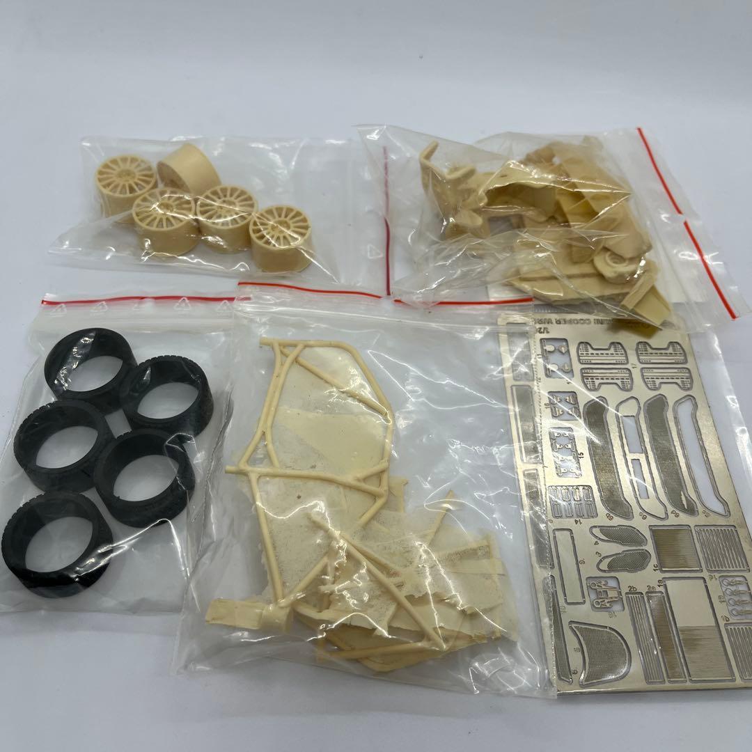 【未使用】MINI COOPER WRC 2011 1/24 ハセガワ