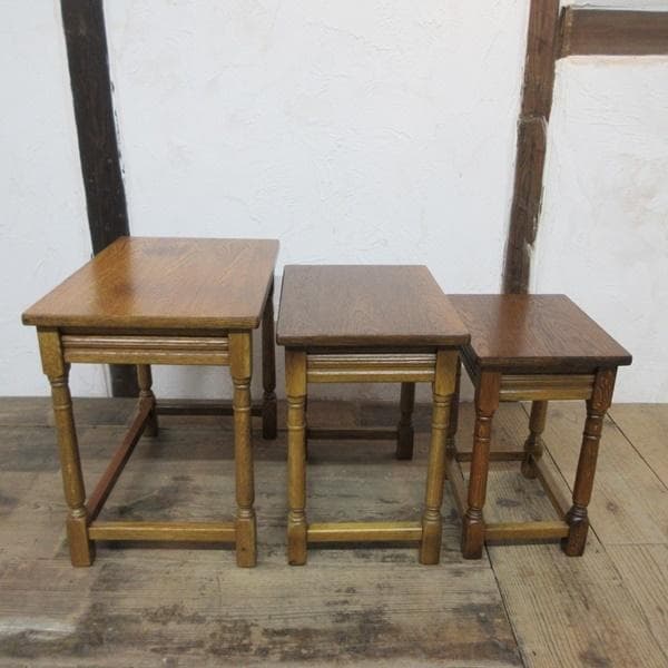 イギリス アンティーク 家具 ネストテーブル サイドテーブル 3台組 6078e