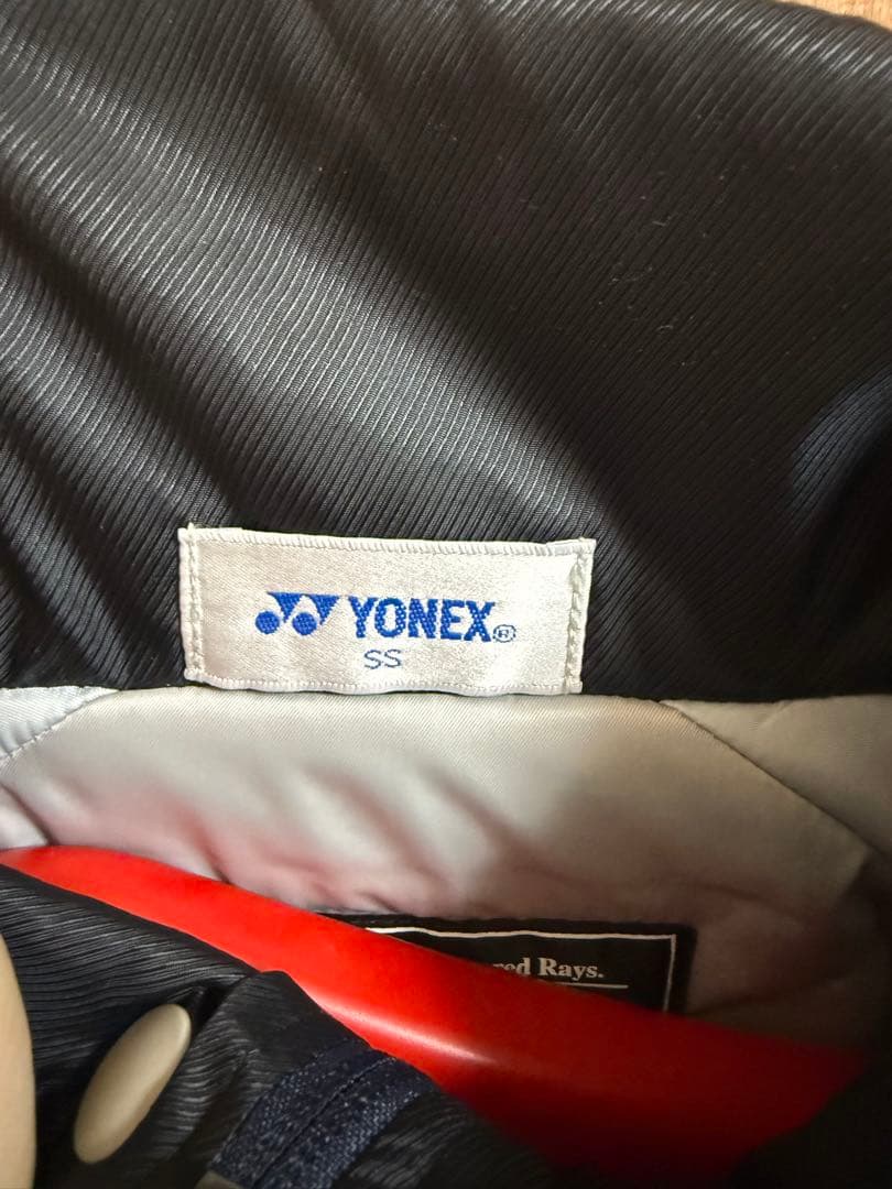 ヨネックスのユニベンチコート　SS
