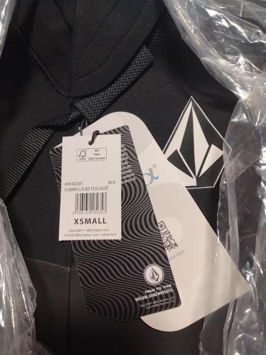 XS！新品◆VOLCOM ウェットスーツ Modulator 3/2mm◆