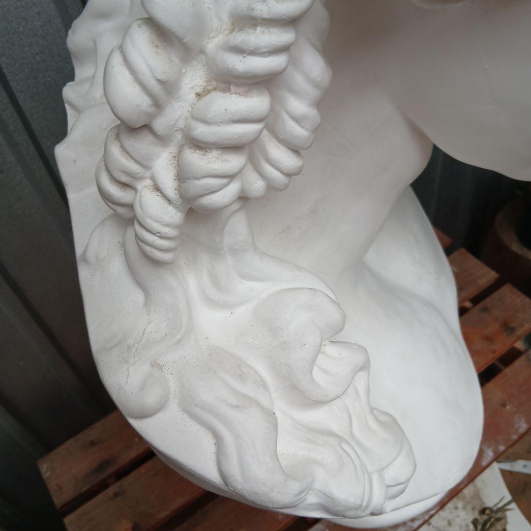 う*る様 アリアス像 石膏像