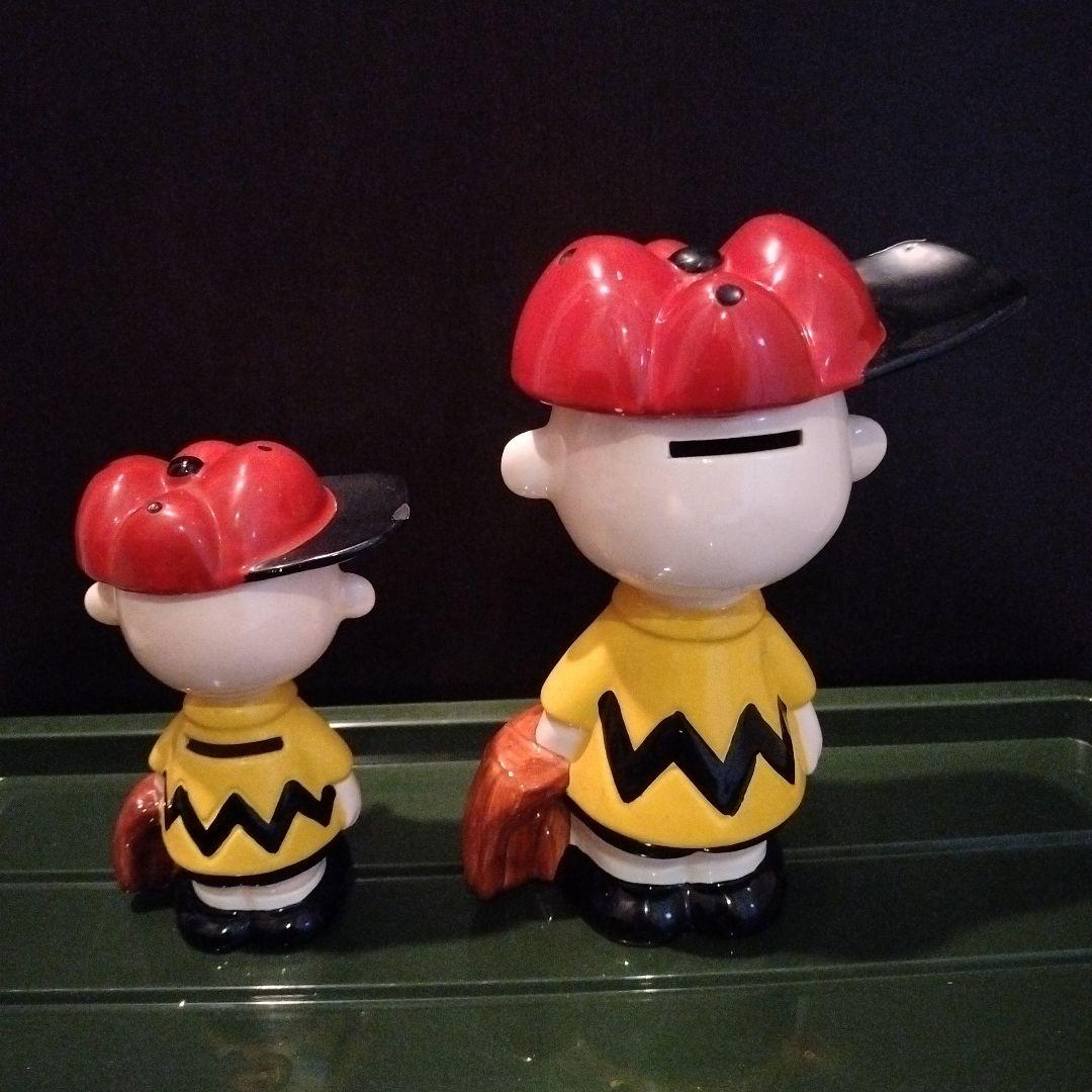 チャーリーブラウンの陶器製ビンテージバンク大小2個セット