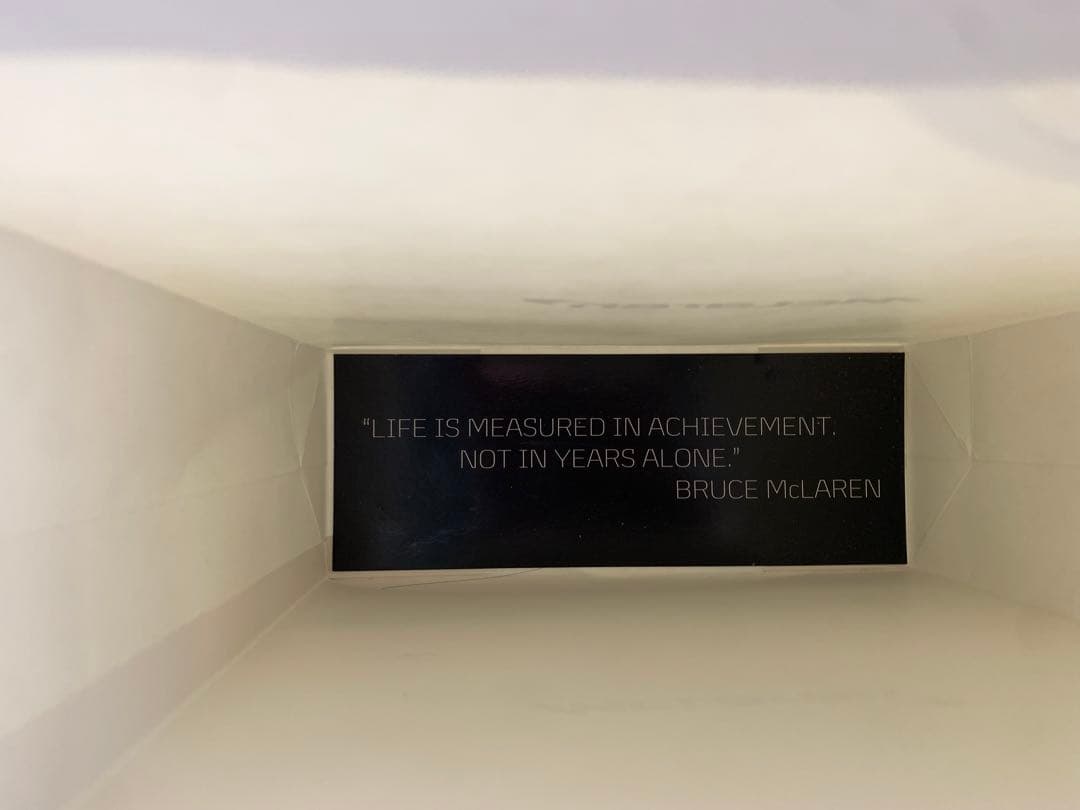 McLaren マクラーレン新車発表会ノベルティ　NOBU日本酒 500ml 青