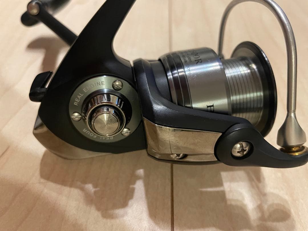 ダイワ ブラディア 2500R