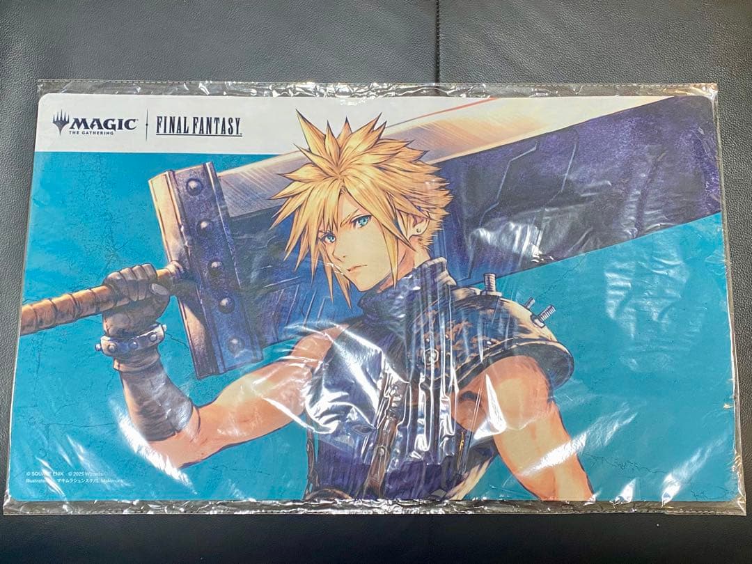 MAGIC: THE GATHERING プレイマット クラウド・ストライフ