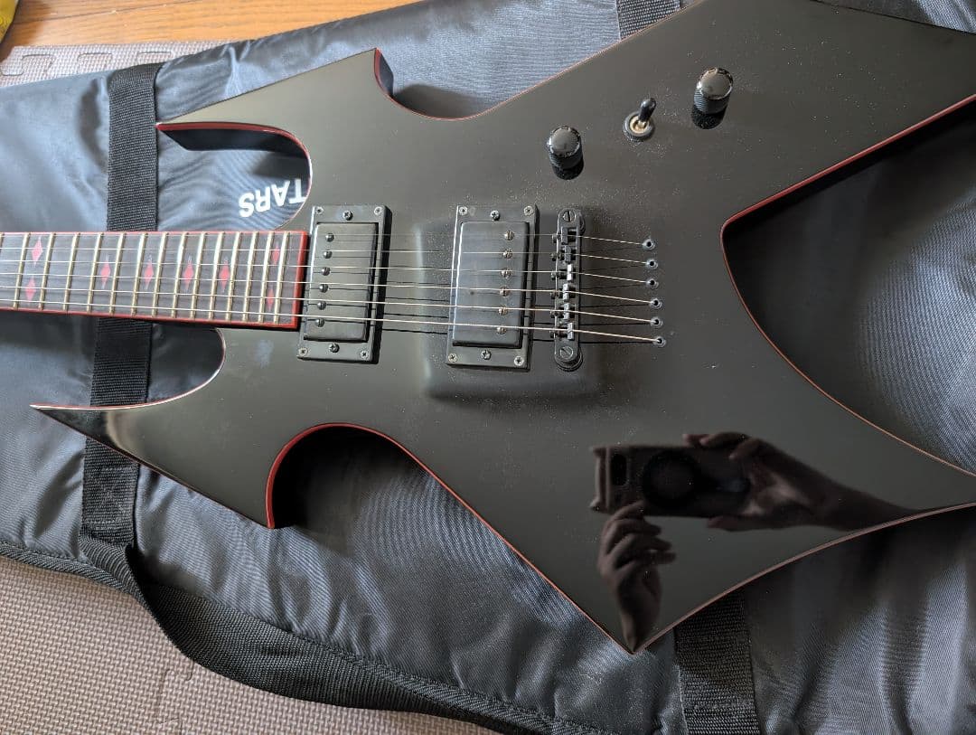 エレキギター B.C.Rich / Warbeast Blood Bound
