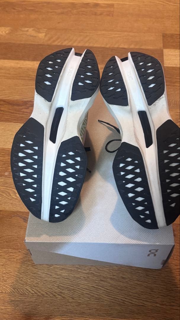 スパイク・シューズ on Cloudboom Max JP 25