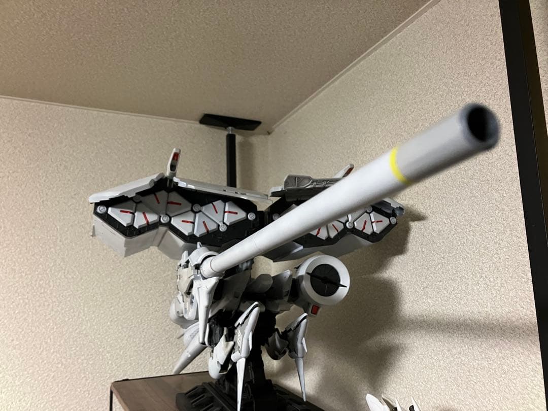 週末限定価格　HG 1/144ガンダムデンドロビウム　完成品