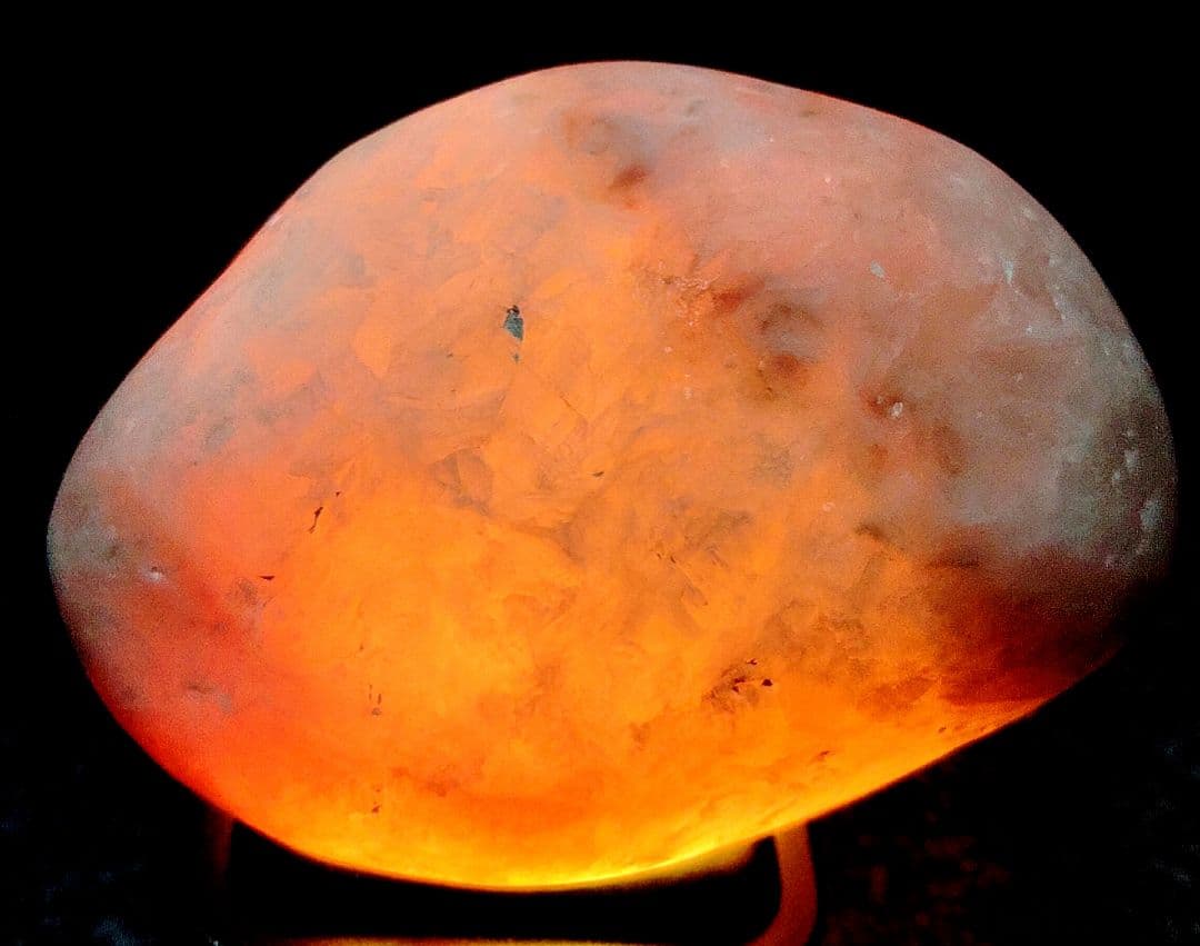 ★翡翠原石★糸魚川クリノゾイサイト【小滝・転石・磨き244ｇ】