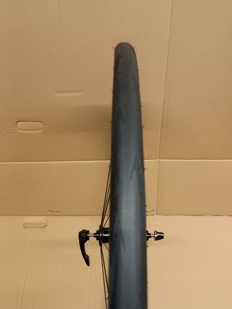 GIANT SLR1軽量カーボンホイールフロント