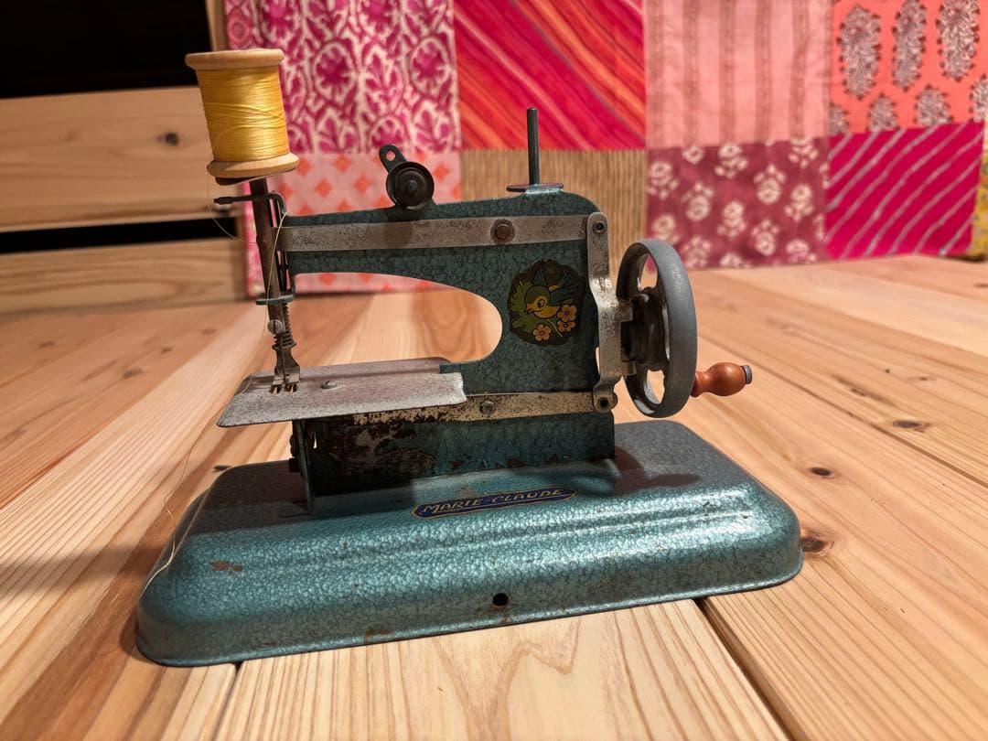 フランスアンティーク　トイミシン「Marie-Claude（マリー・クロード）」