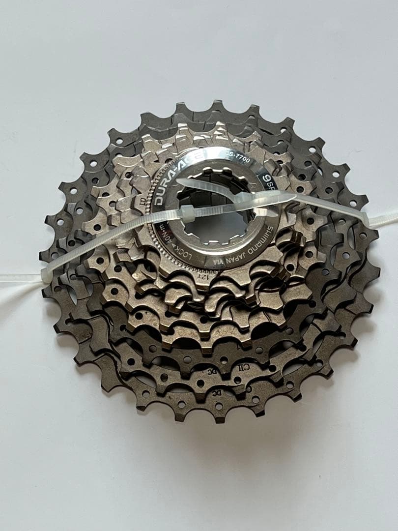 DURA-ACE 7700 9速スプロケット 12-27 新品未使用