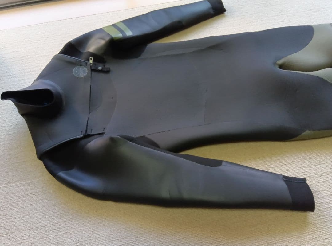 Fellowチェストジップセミドライ ５ミリ×３ミリサイズLB